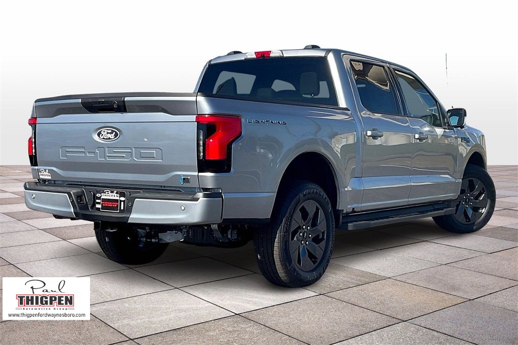 New 2025 Ford F150 Lightning Flash image 17