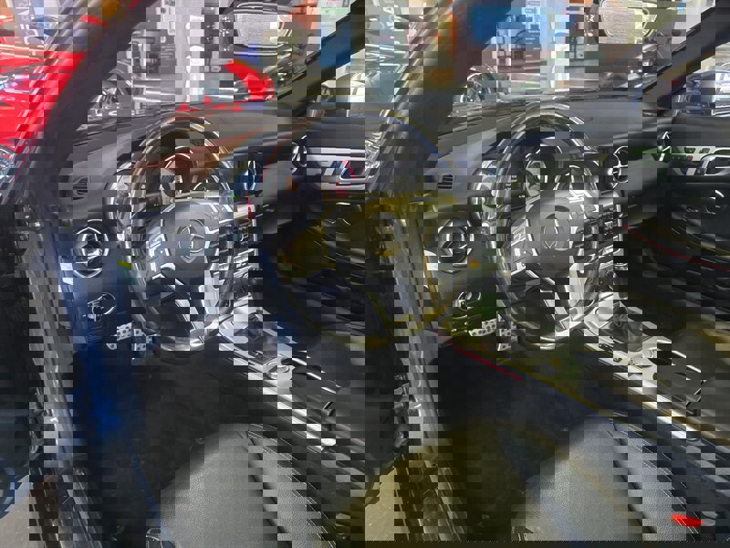 Used 2014 Mercedes-Benz SLK 250 image 8