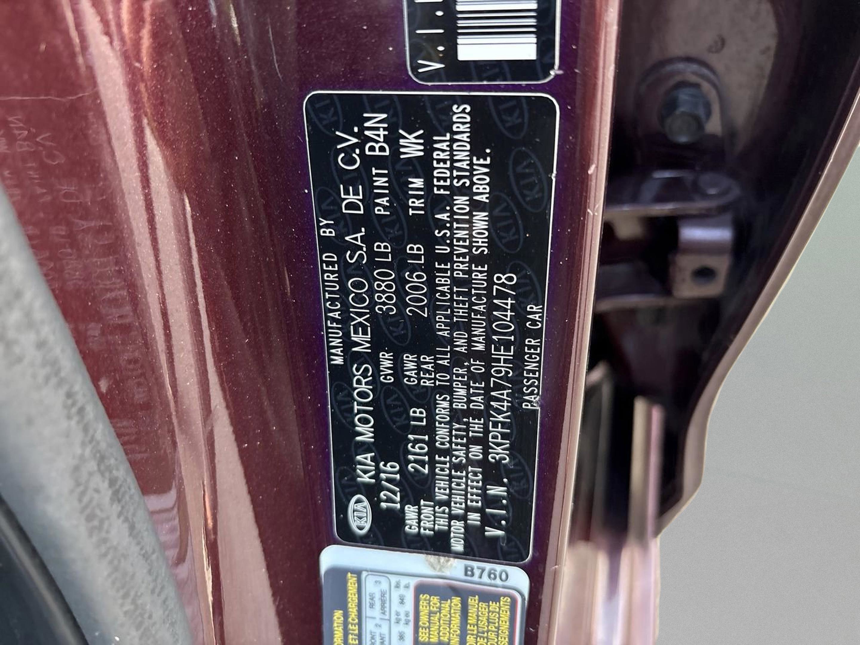 Used 2017 Kia Forte LX FWD image 21