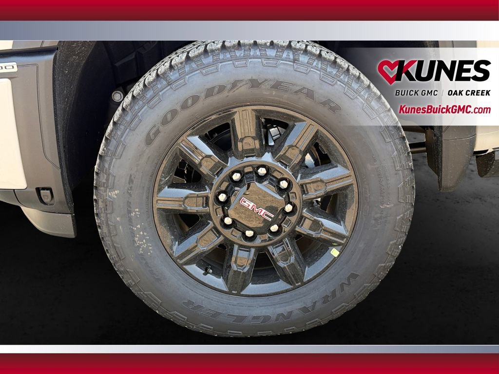 New 2026 GMC Sierra 2500 AT4 w/ AT4 Premium Plus Package AWD/4WD image 12