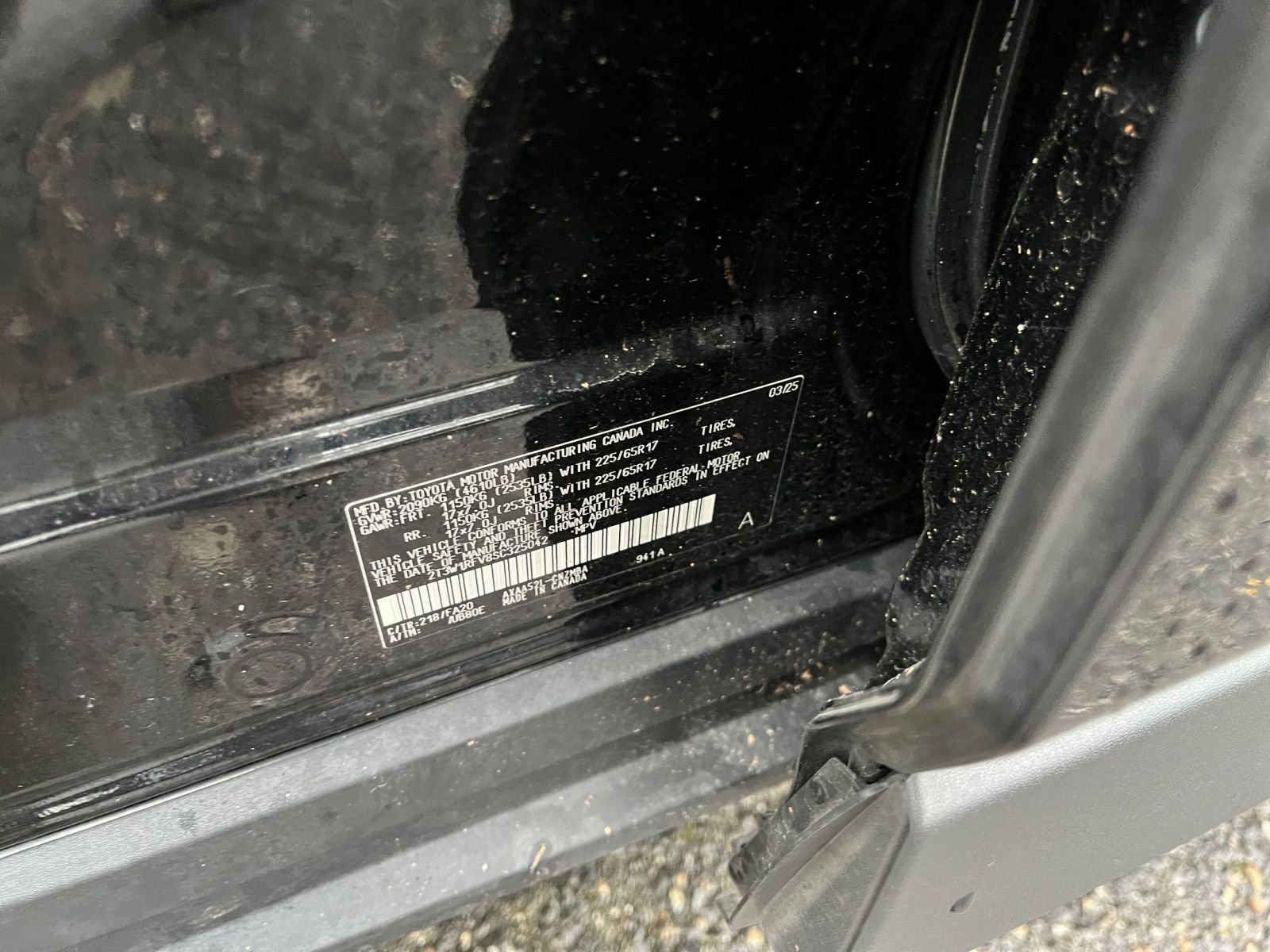 Used 2025 Toyota RAV4 XLE image 29