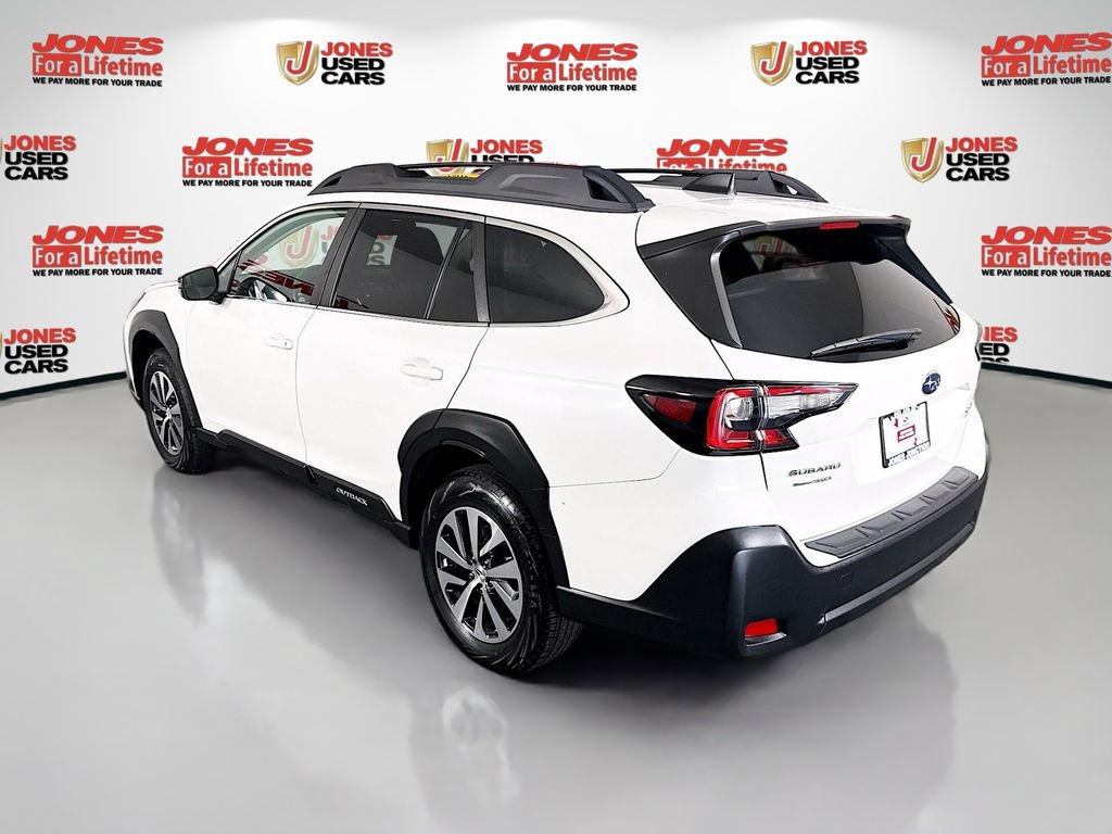 Used 2024 Subaru Outback Premium AWD/4WD image 2