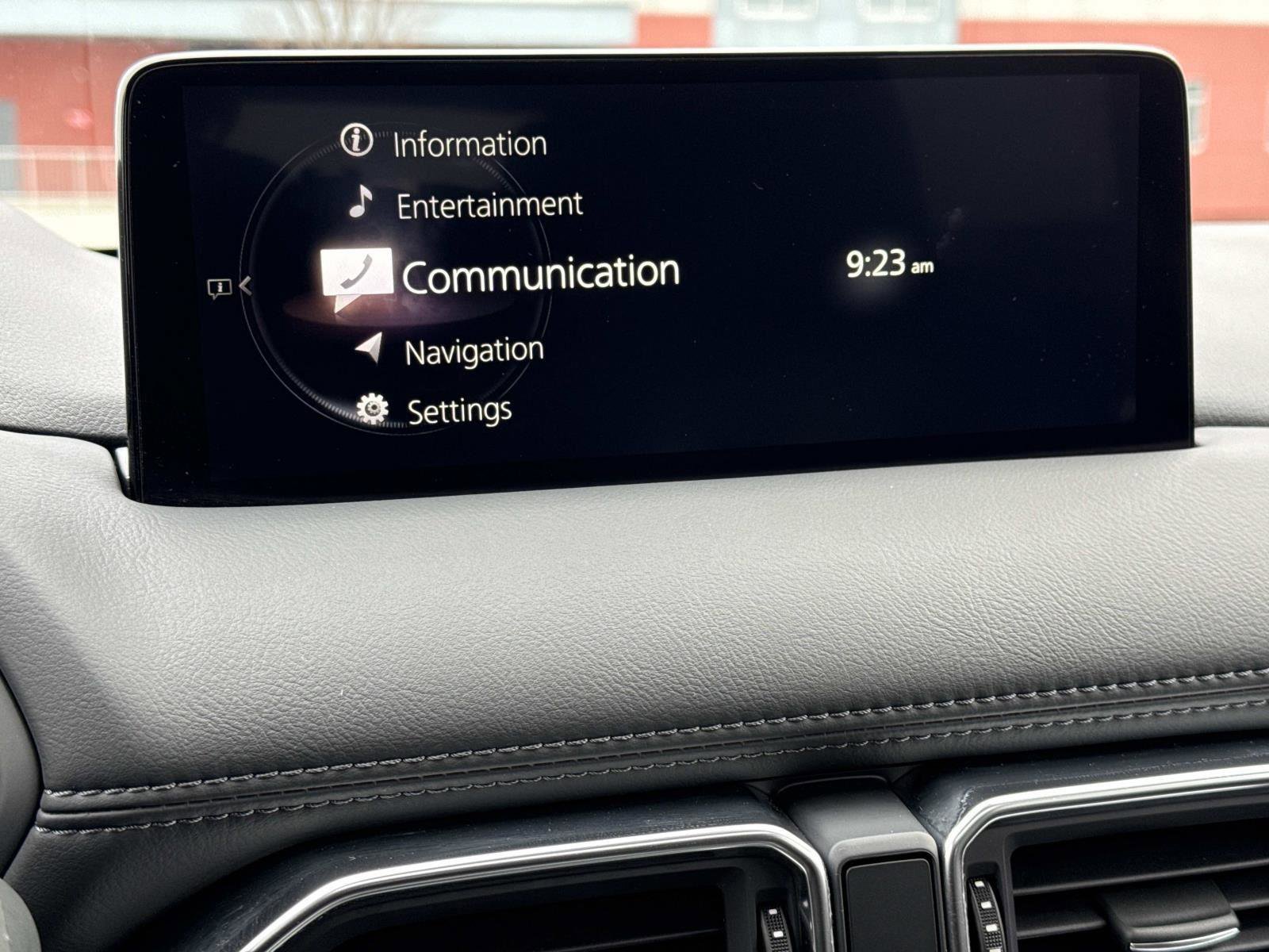 Used 2023 MAZDA CX-5 AWD 2.5 S w/ Premium Plus Pkg image 4