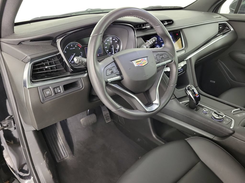Certified 2024 Cadillac XT6 Luxury AWD/4WD image 21