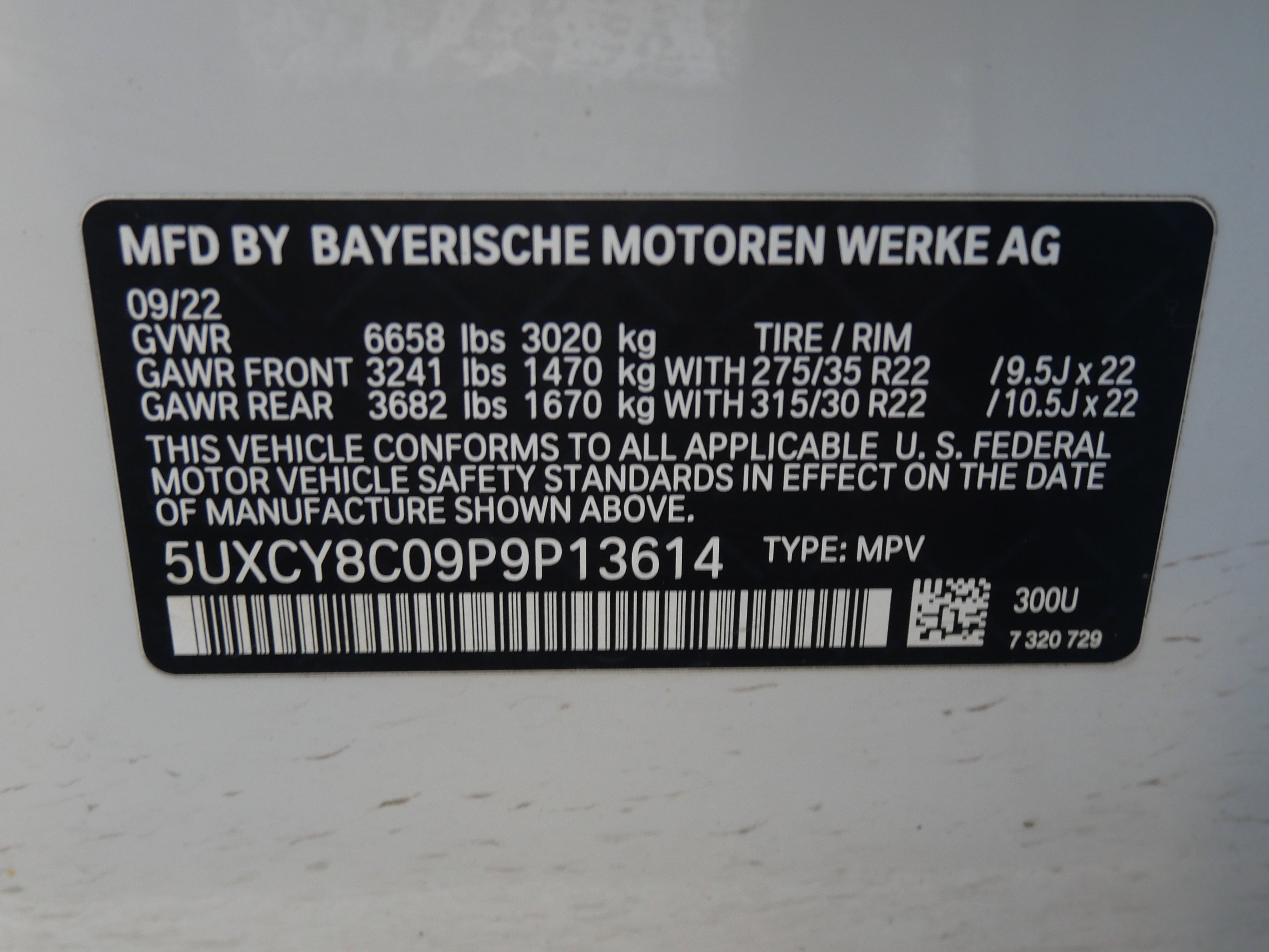 Used 2023 BMW X6 M50i w/ Executive Package image 33