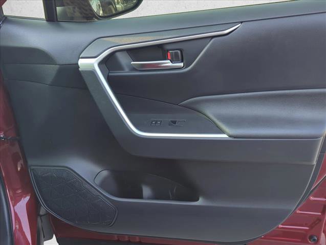 Certified 2025 Toyota RAV4 XLE AWD/4WD image 26