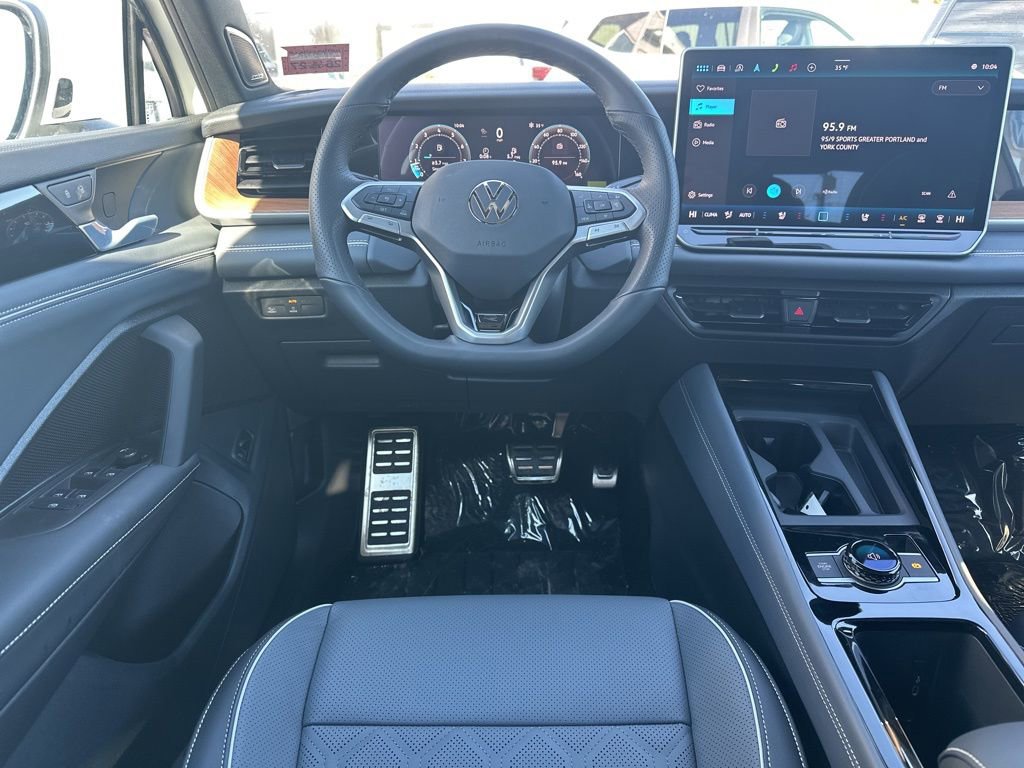 New 2026 Volkswagen Tiguan SEL R-Line image 13