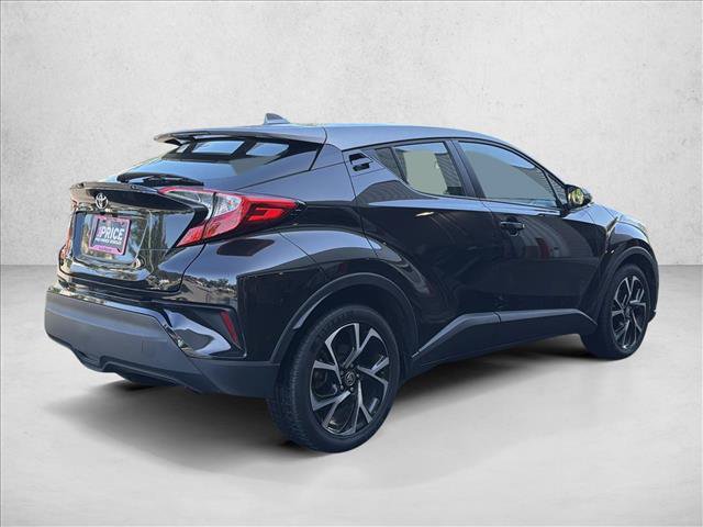 Used 2020 Toyota C-HR XLE FWD image 5