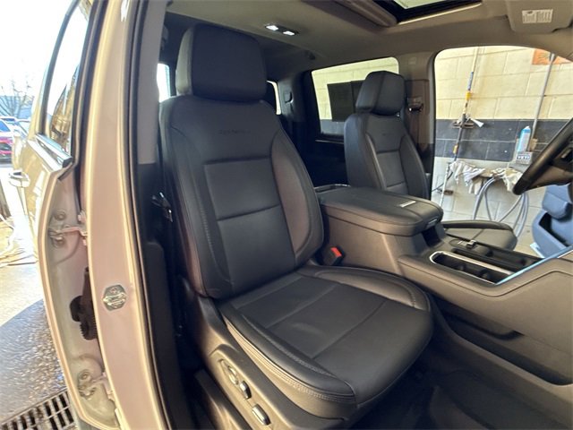 Certified 2025 GMC Sierra 3500 Denali w/ Denali Reserve Package image 26