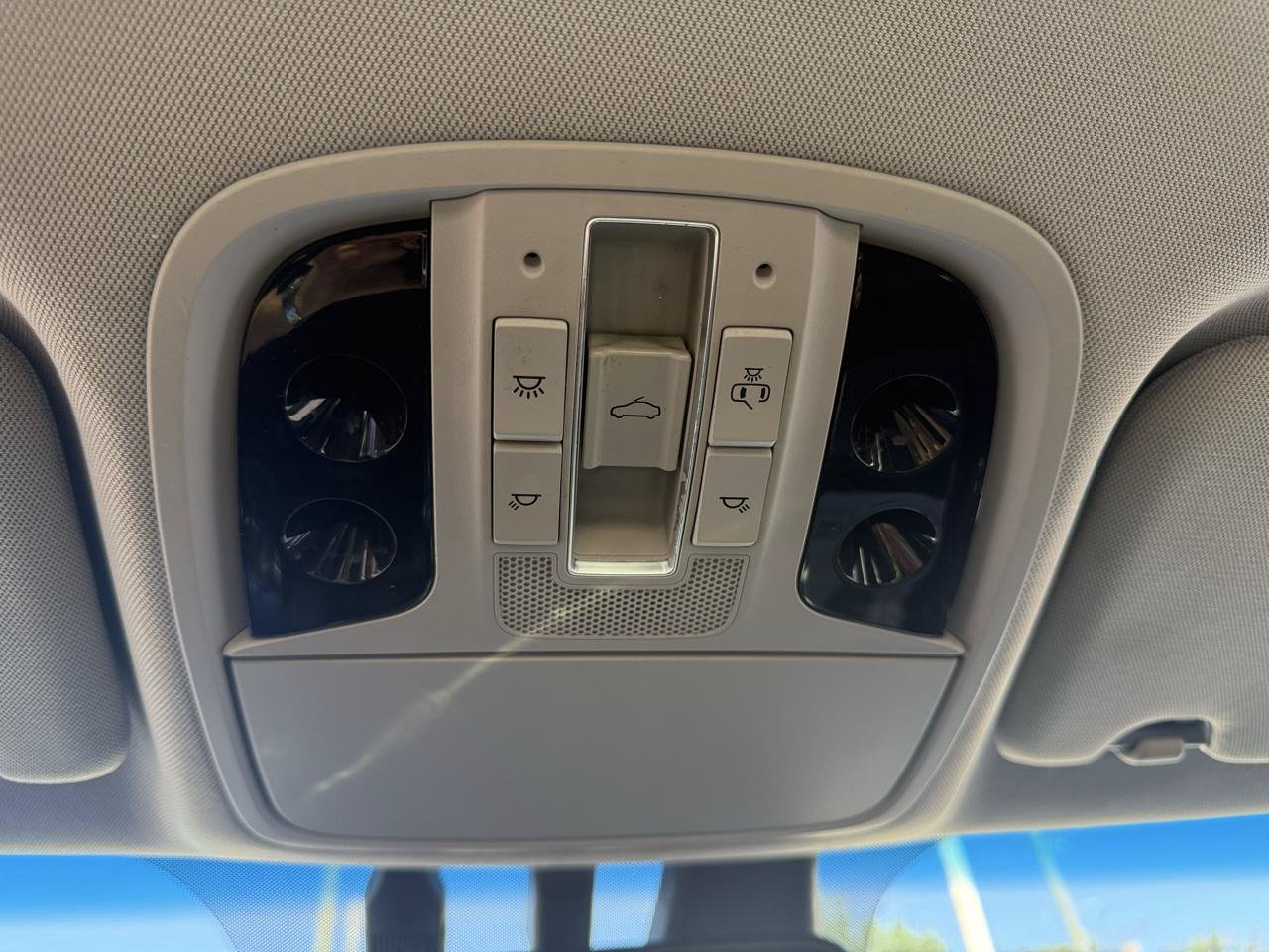 Used 2017 Kia Cadenza Technology FWD image 58