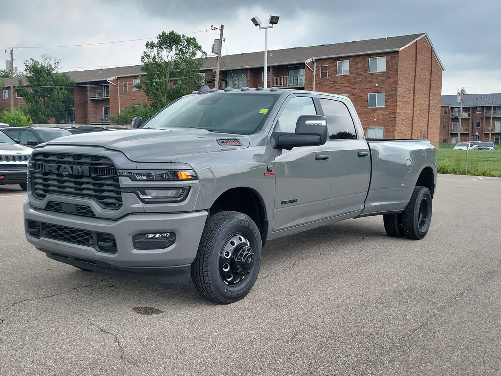 New 2026 RAM 3500 Big Horn AWD/4WD image 2