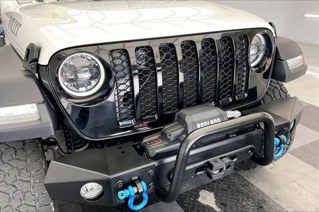 Used 2023 Jeep Wrangler Unlimited w/ Cold Weather Group image 31