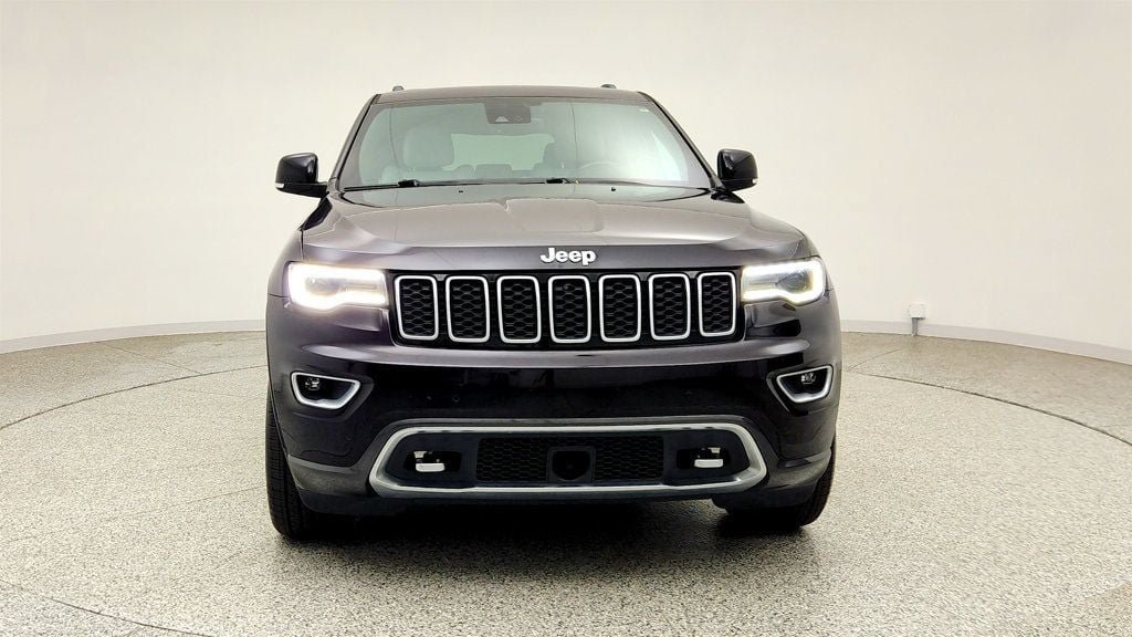 Used 2018 Jeep Grand Cherokee Limited RWD image 2
