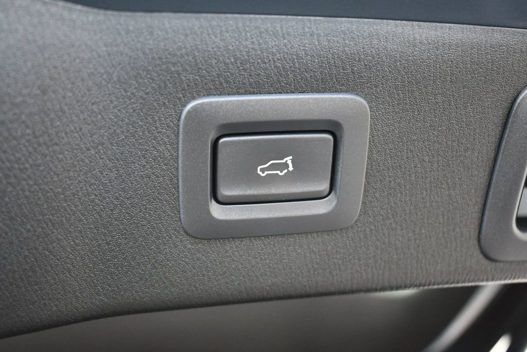 Used 2022 MAZDA CX-5 Carbon Edition image 17