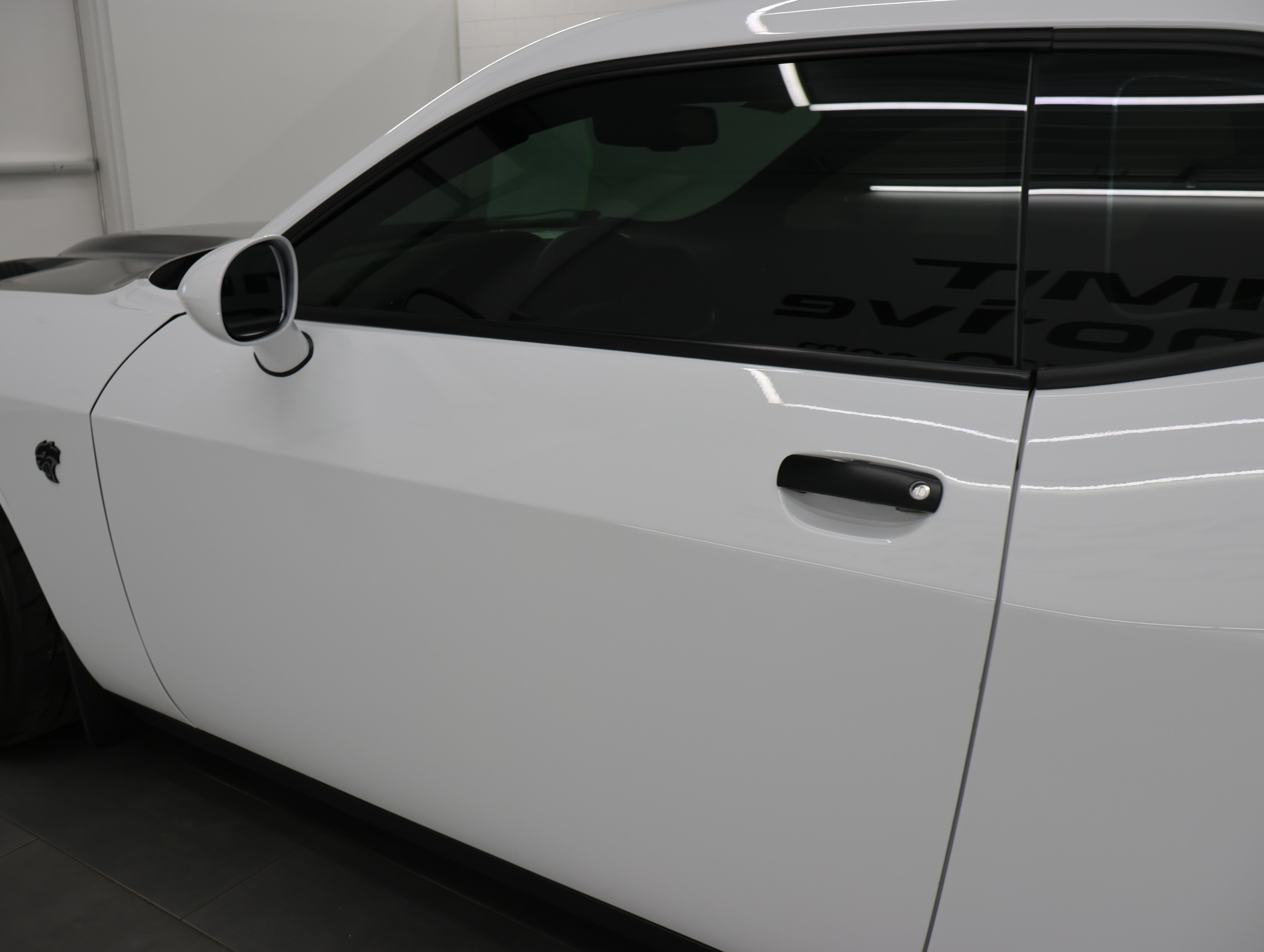 Used 2017 Dodge Challenger SRT Hellcat RWD image 33