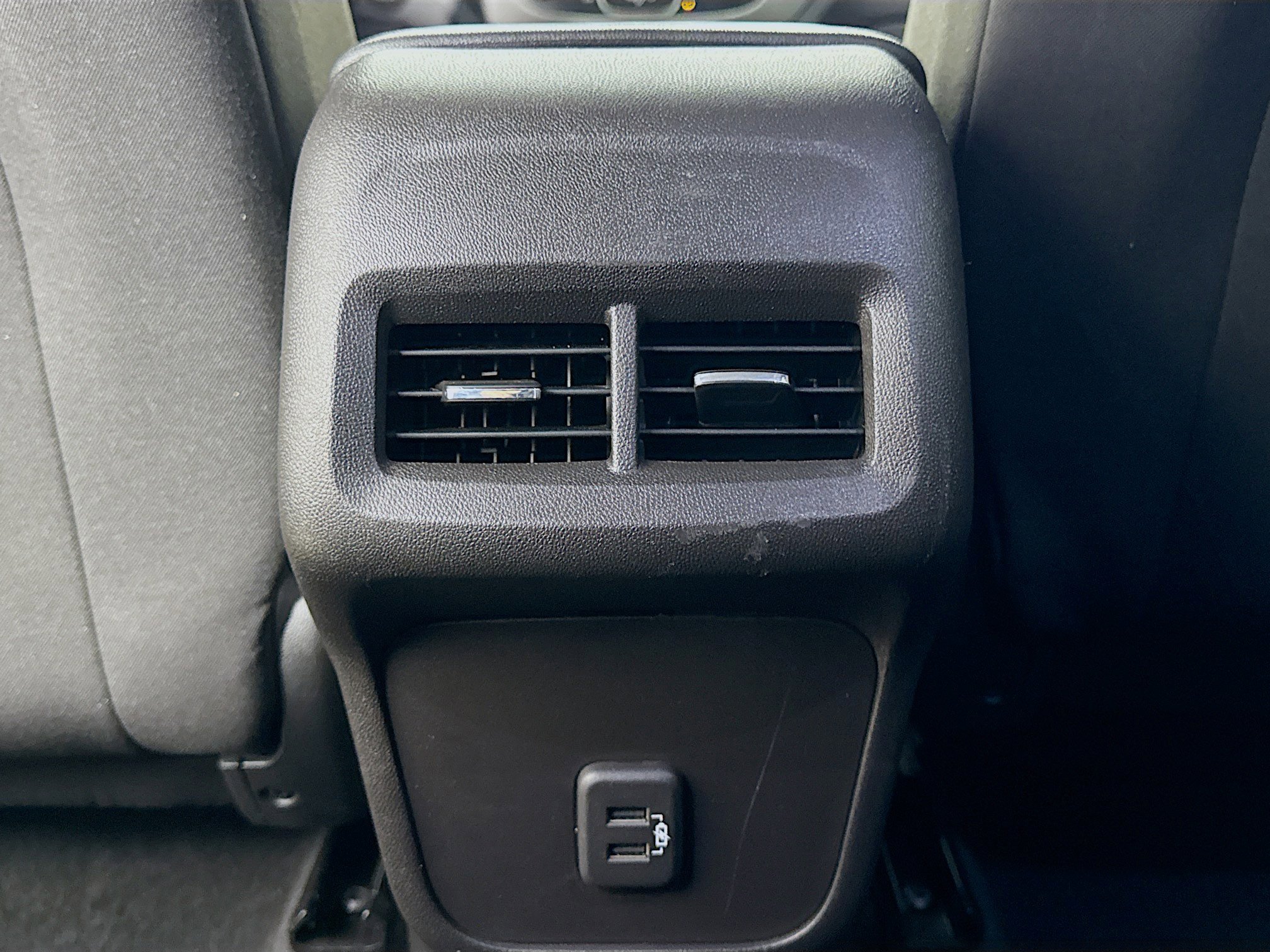 Used 2024 Chevrolet Equinox LS image 25