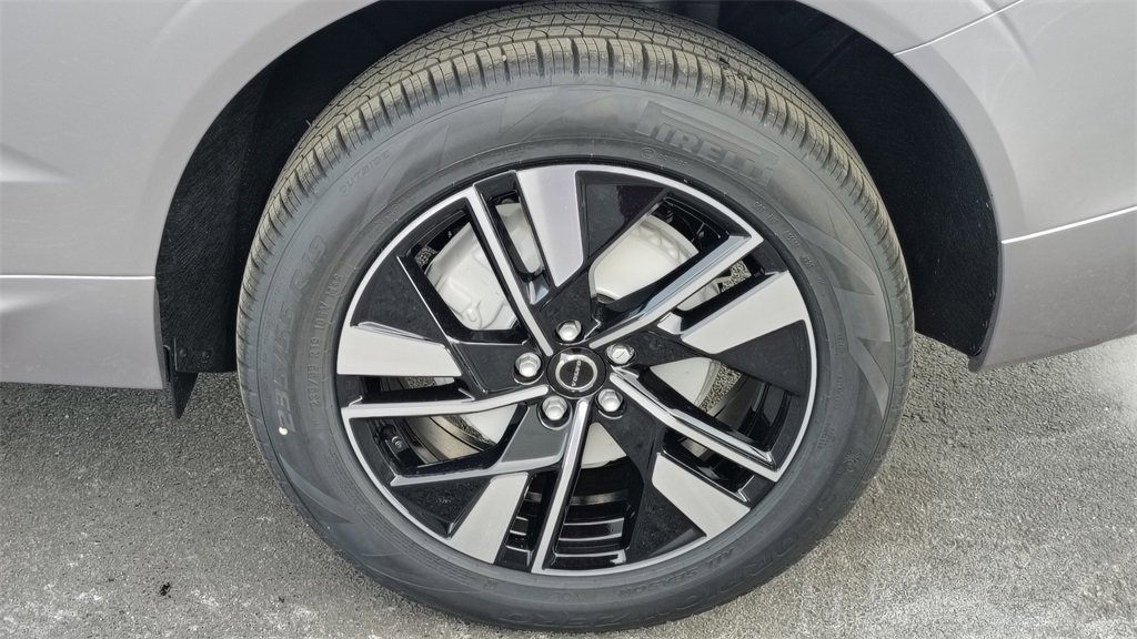 New 2026 Volvo XC60 B5 Core w/ Protection Package Premier image 27