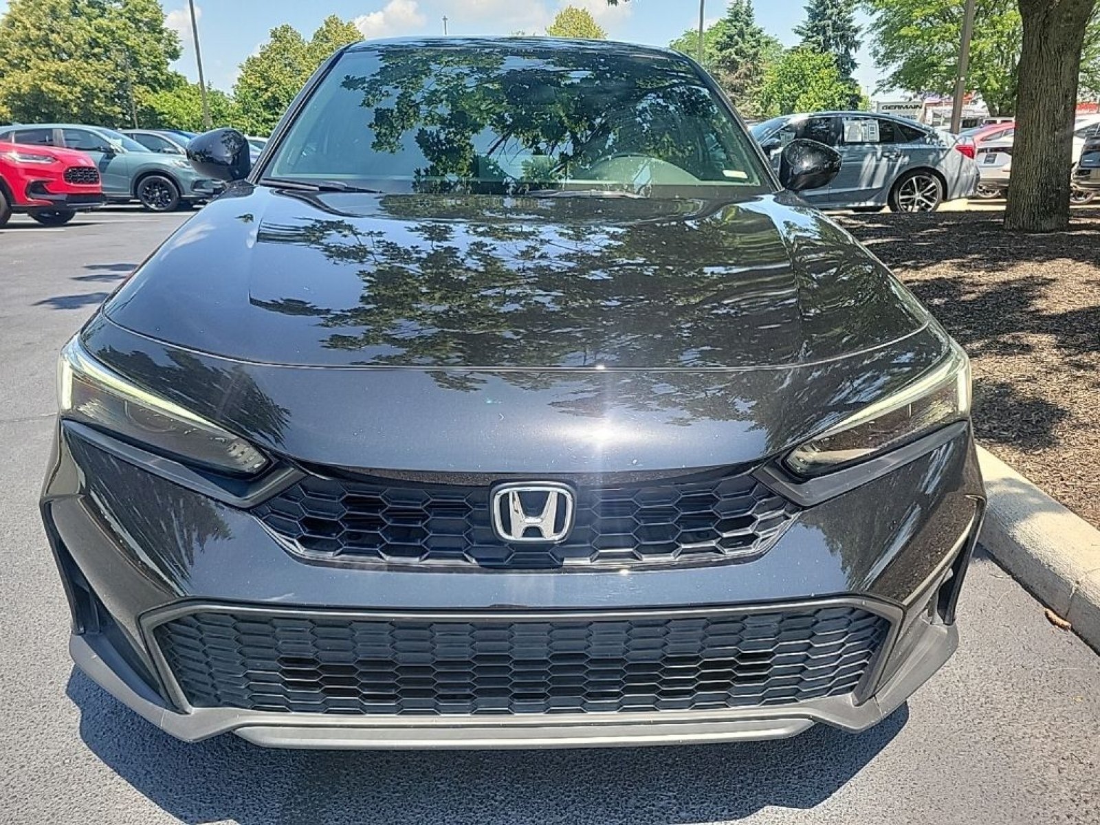 Used 2025 Honda Civic Sport image 3