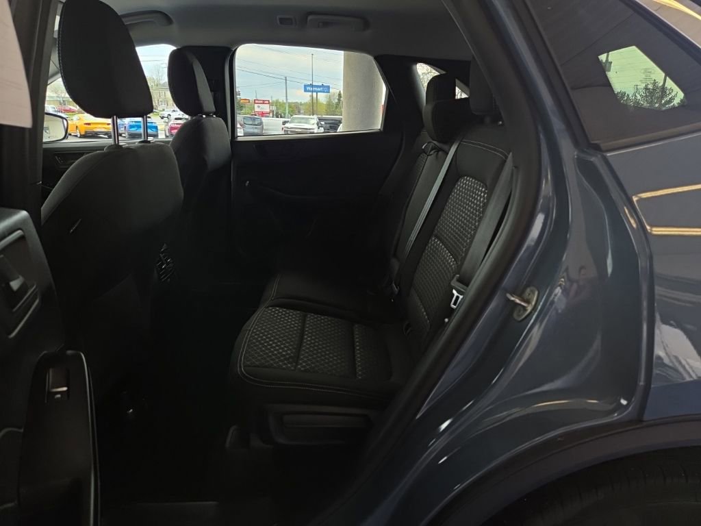 Used 2024 Ford Escape Active AWD/4WD image 25