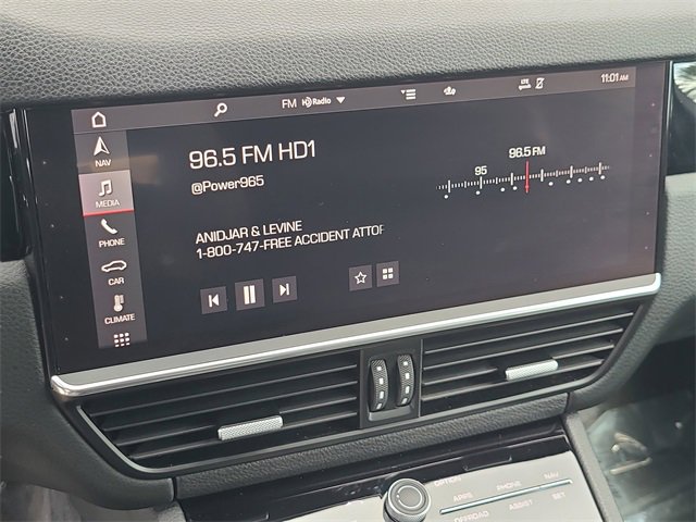 Used 2021 Porsche Cayenne image 27