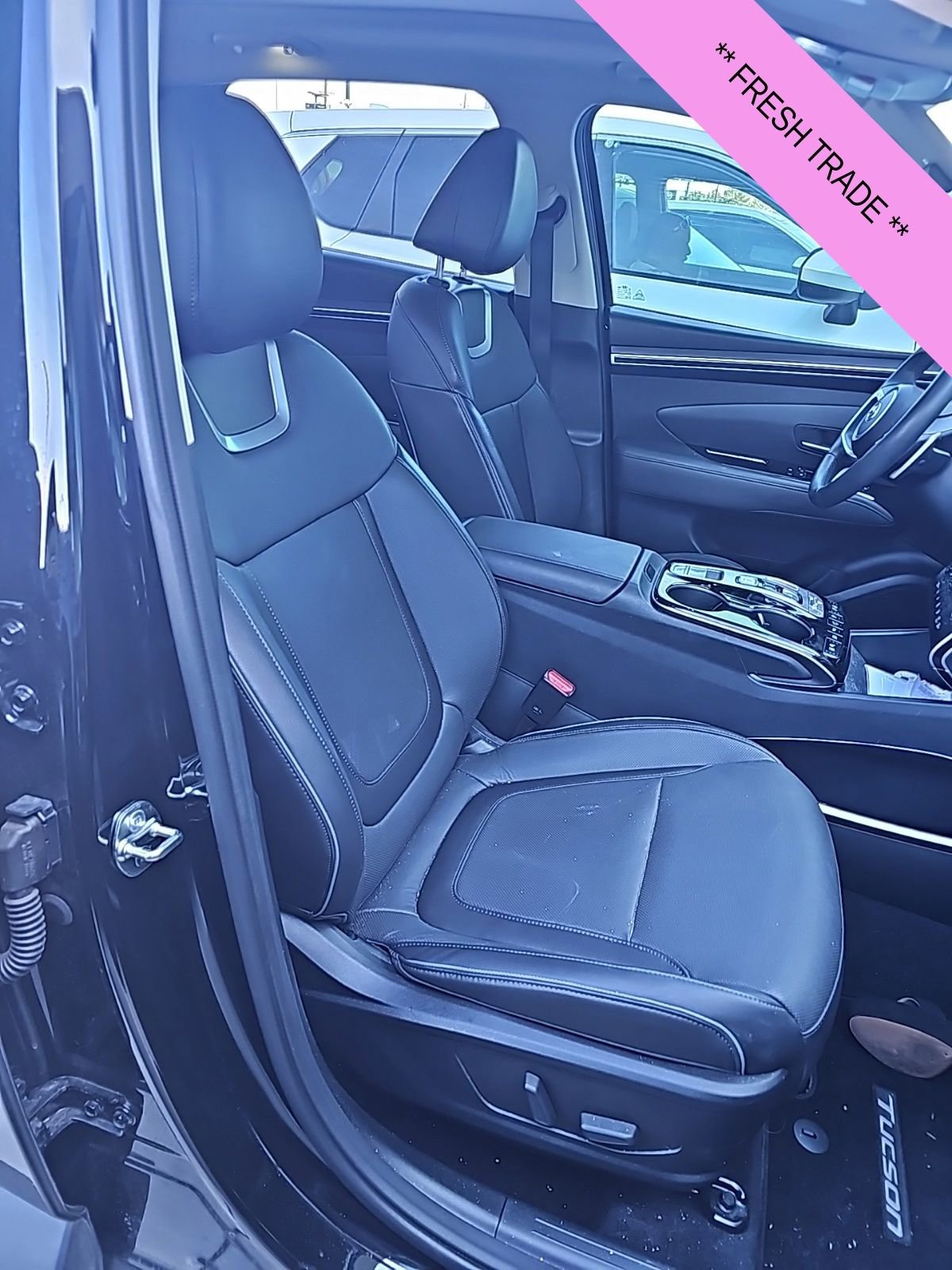 Used 2024 Hyundai Tucson Limited image 24