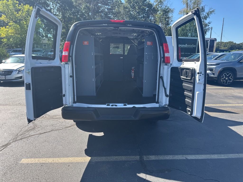 New 2025 Chevrolet Express 2500 w/ Communications Package image 18