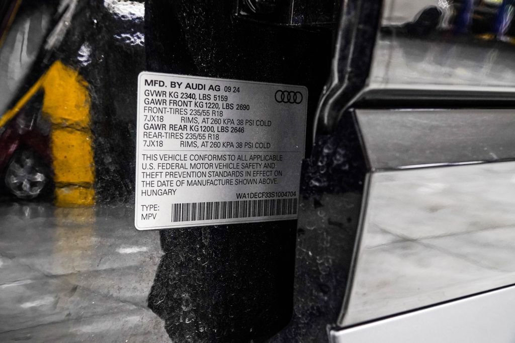 Used 2025 Audi Q3 2.0T Premium AWD/4WD image 44