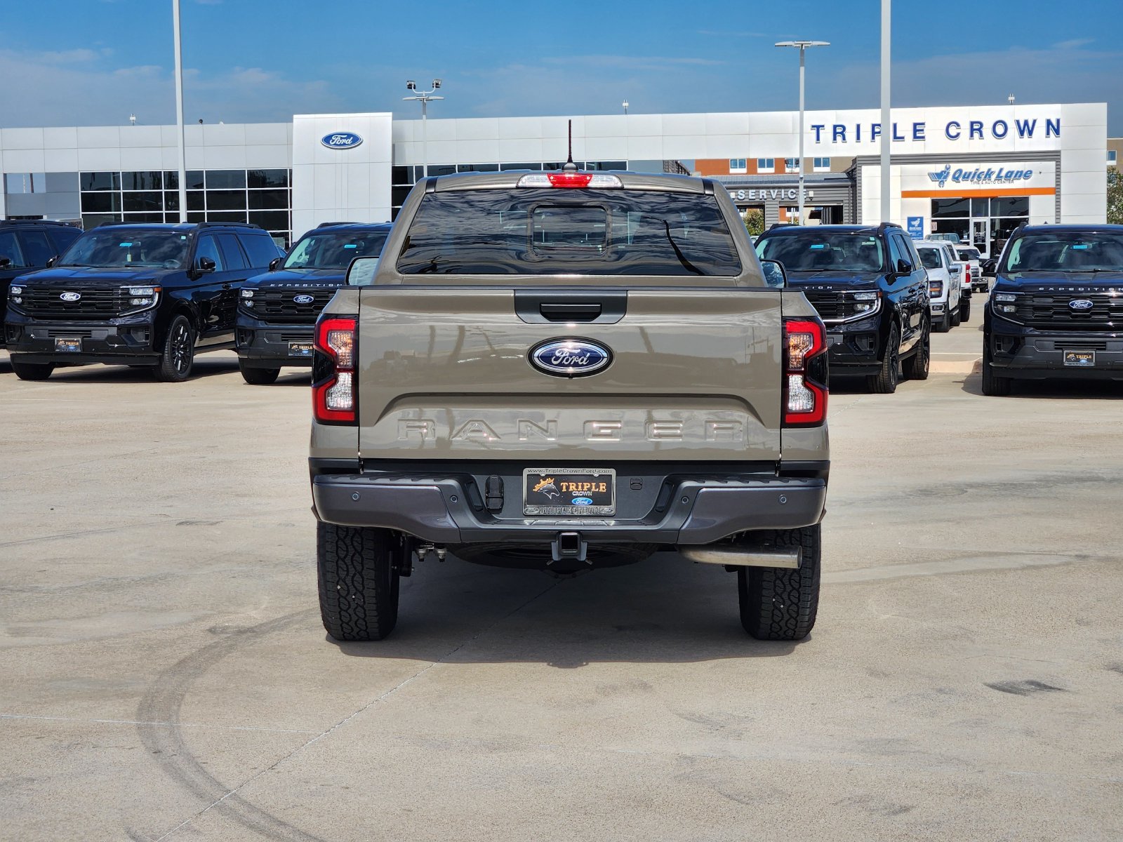 New 2026 Ford Ranger XLT w/ Equipment Group 301A High AWD/4WD image 8
