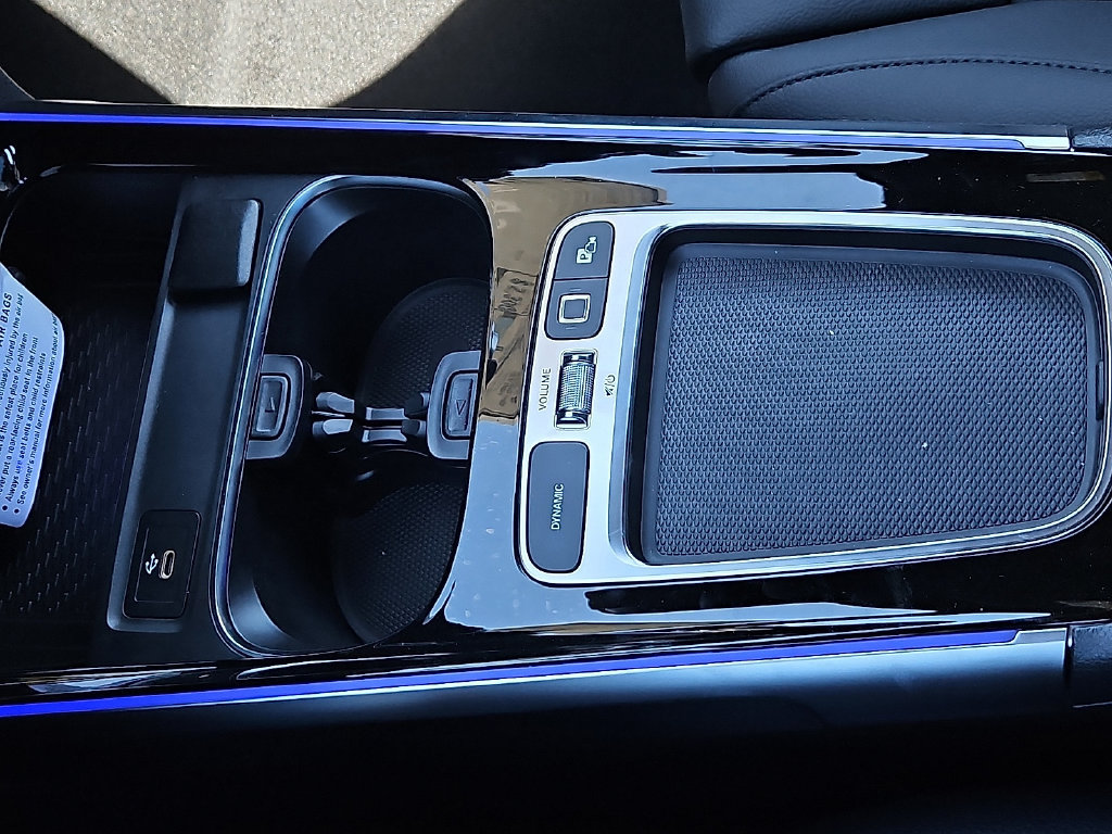 Used 2025 Mercedes-Benz GLB 250 image 22