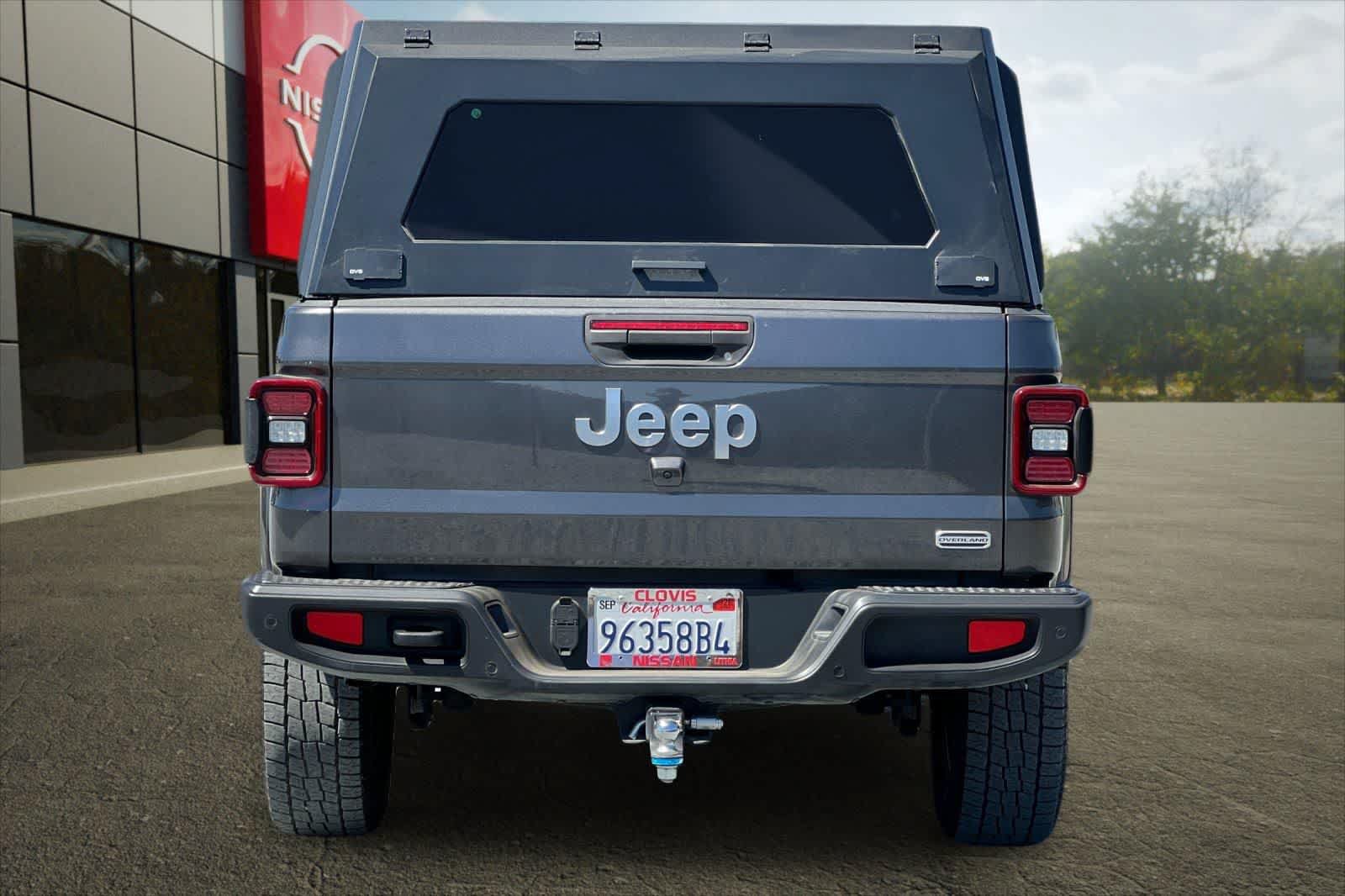 Used 2022 Jeep Gladiator Overland w/ Popular Equipment Package AWD/4WD image 8
