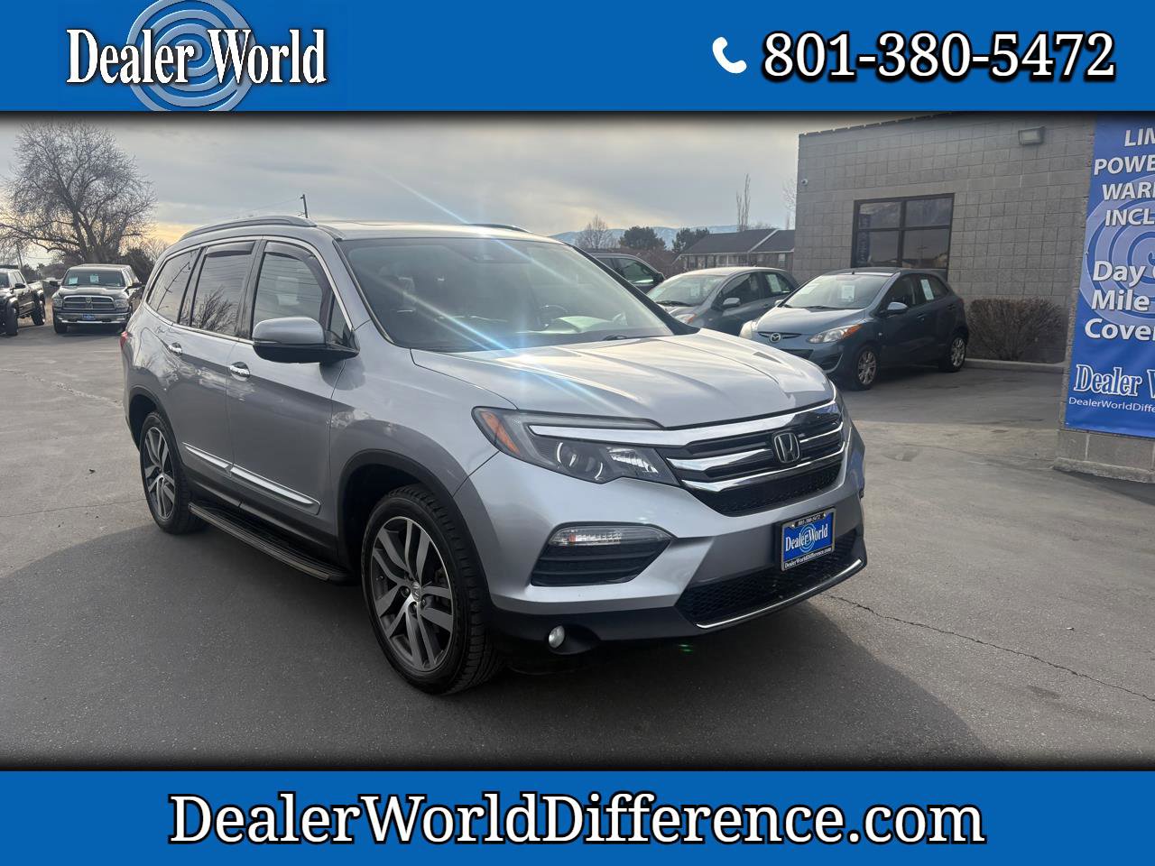 Used 2012 Honda Pilot Touring image 1