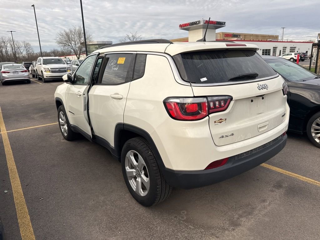 Used 2019 Jeep Compass Latitude w/ Popular Equipment Group image 4