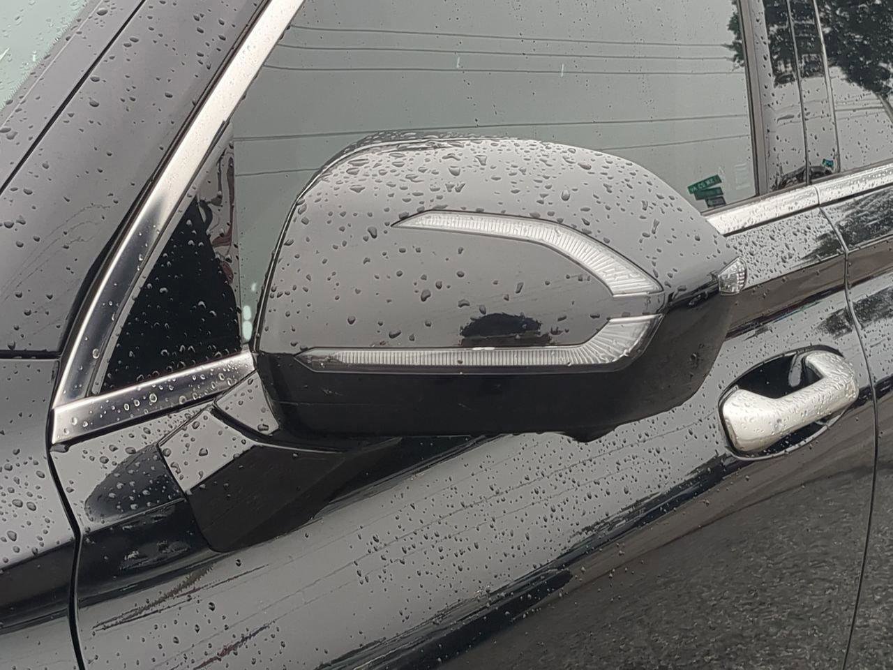 Used 2023 Hyundai Palisade Calligraphy image 12