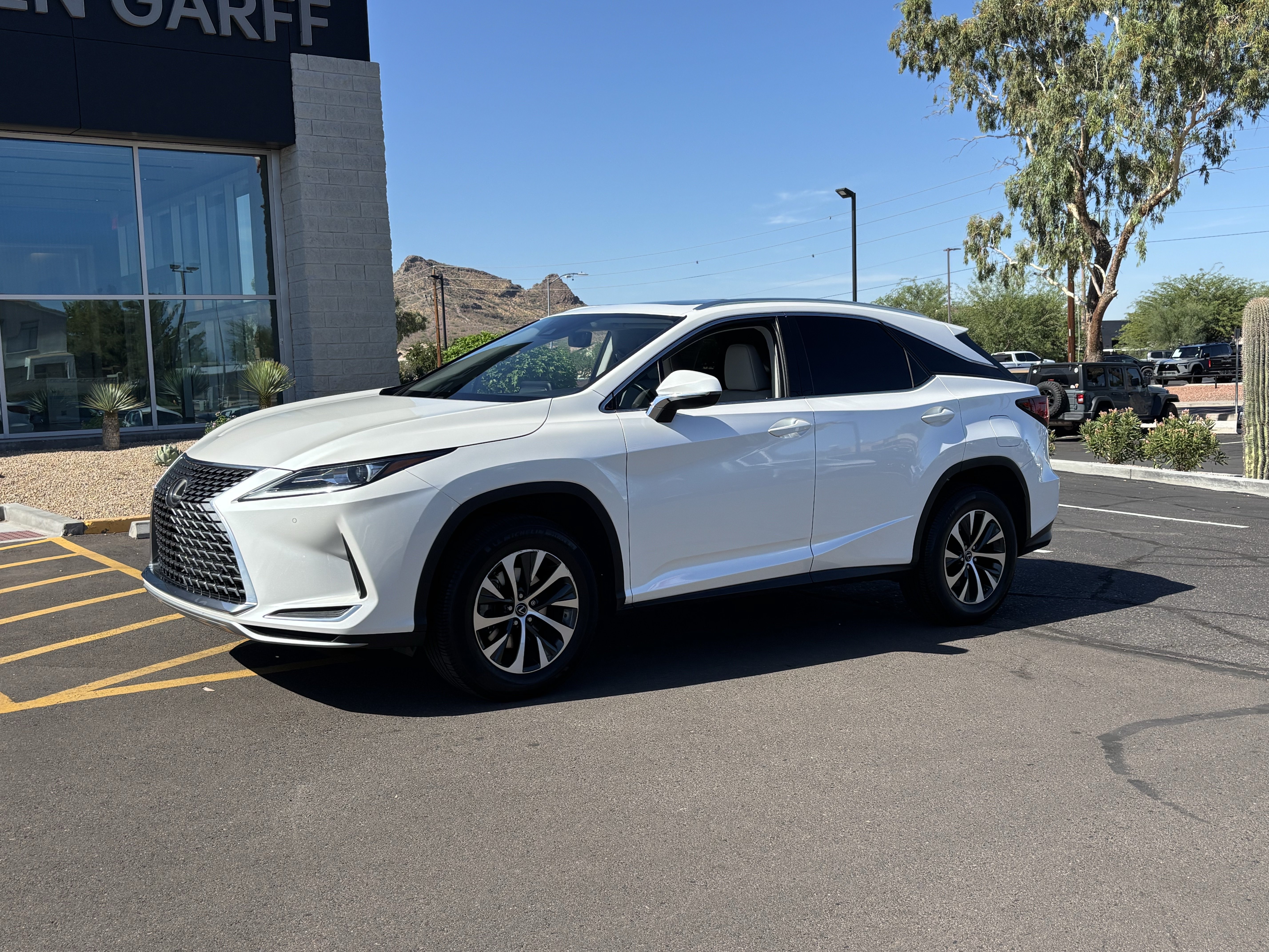 Used 2020 Lexus RX 350 FWD w/ Accessory Package image 6
