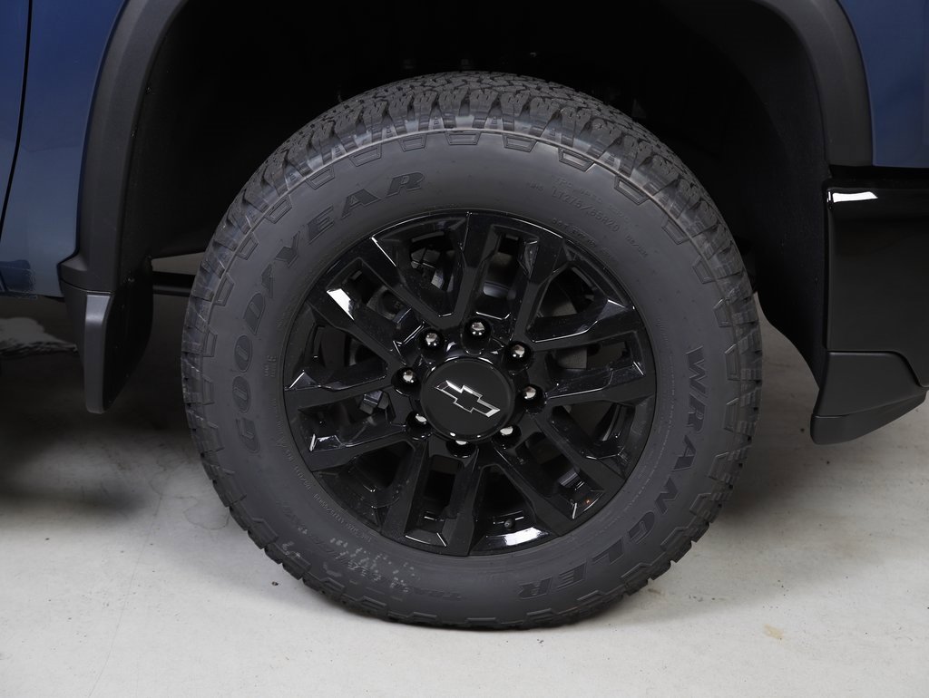 New 2025 Chevrolet Silverado 2500 Custom w/ Custom Value Package image 6