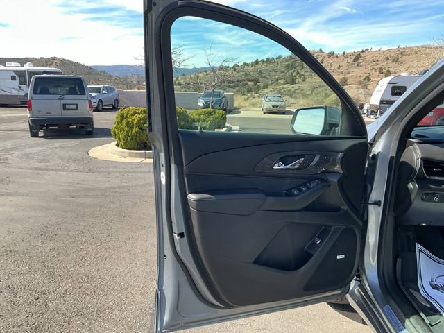 Used 2024 Chevrolet Traverse High Country w/ LPO, Floor Liner Package image 18