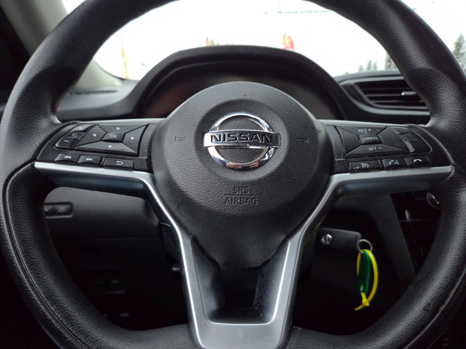 Used 2017 Nissan Rogue S FWD image 17