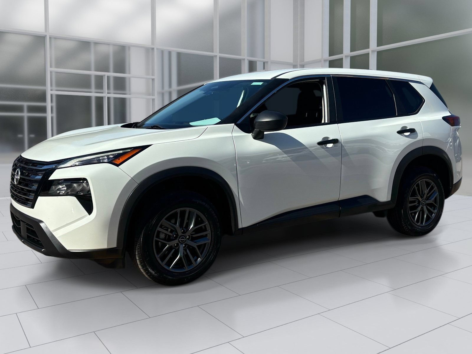 Certified 2024 Nissan Rogue S FWD image 2