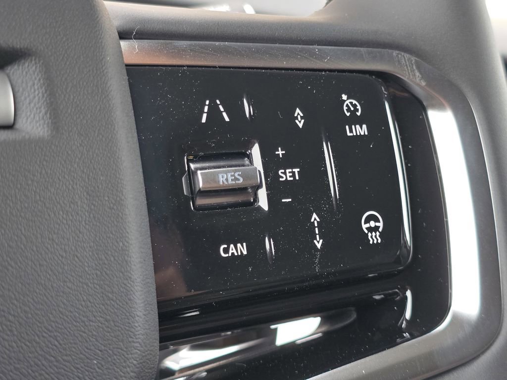 New 2025 Land Rover Discovery Sport S AWD/4WD image 13