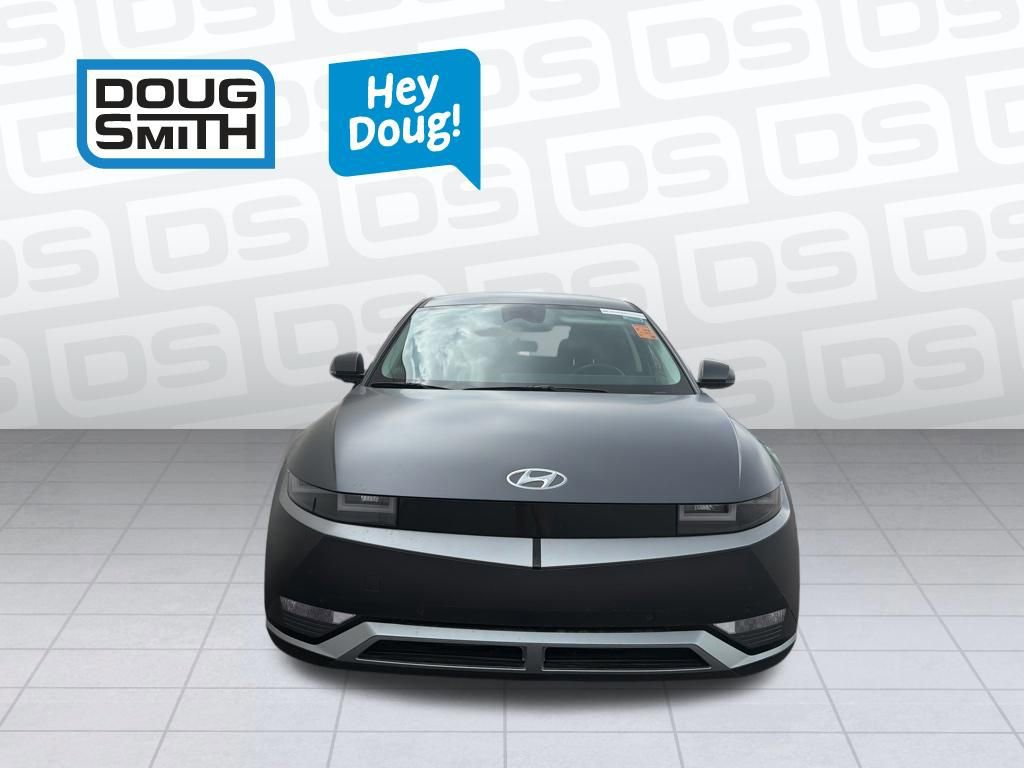 Used 2024 Hyundai Ioniq 5 SEL AWD/4WD image 2