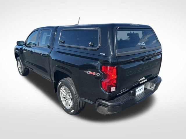 Used 2023 Chevrolet Colorado LT w/ LT Convenience Package II AWD/4WD image 3