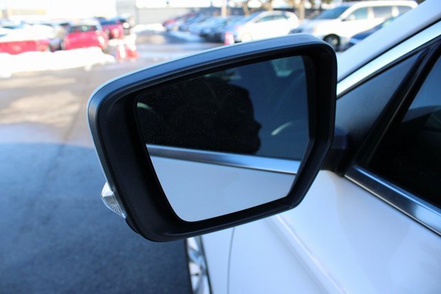 Used 2019 Chevrolet Impala LT image 8