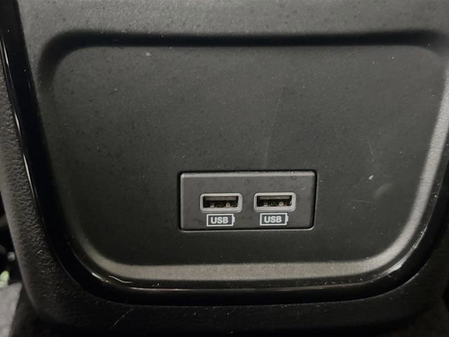 Used 2023 Dodge Charger R/T w/ Blacktop Package image 30