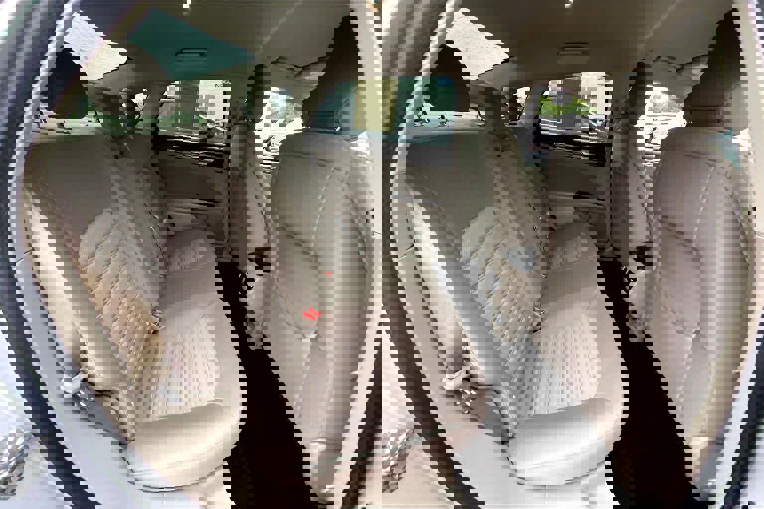 Used 2019 Ford Fusion SE image 18