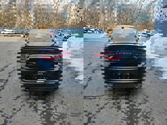 Used 2018 Dodge Charger GT image 7