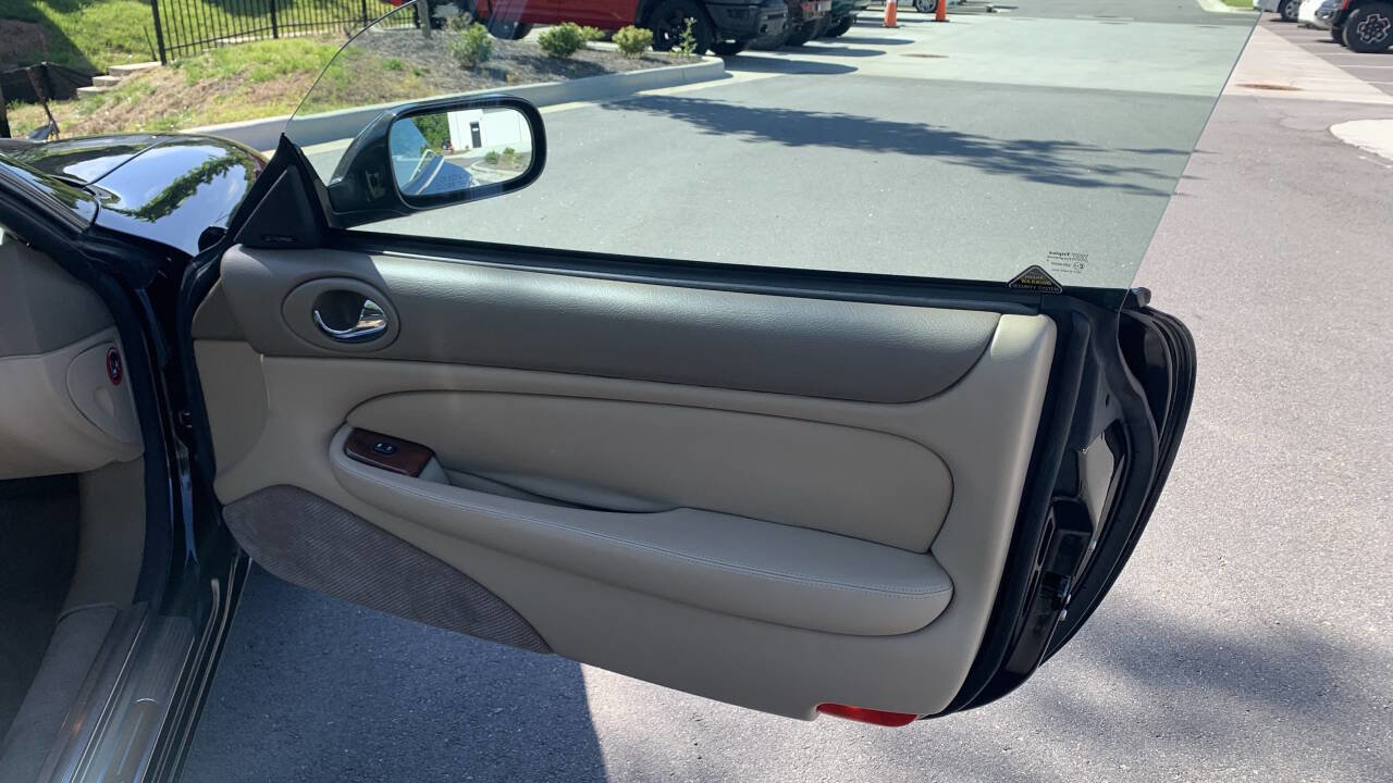 Used 2000 Jaguar XK8 Convertible RWD image 46