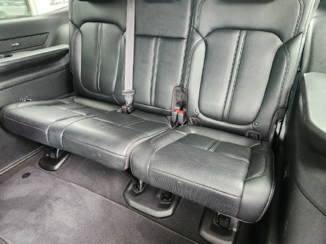 Used 2024 Jeep Wagoneer Series II AWD/4WD image 28