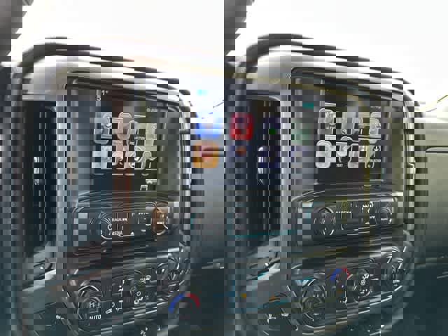 Used 2017 Chevrolet Silverado 1500 LT image 6