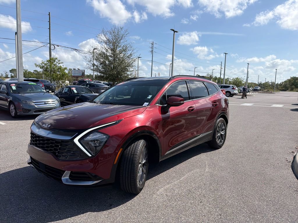 Used 2023 Kia Sportage SX image 3