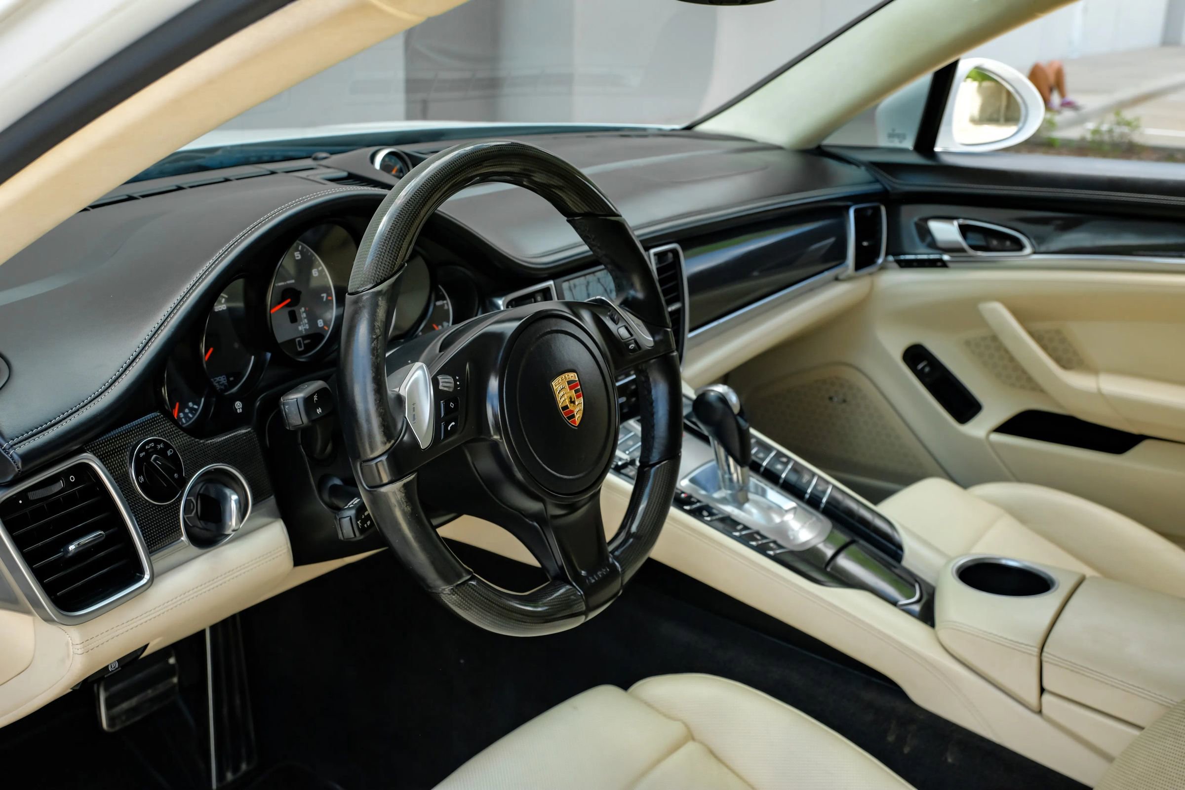 Used 2013 Porsche Panamera S RWD image 22
